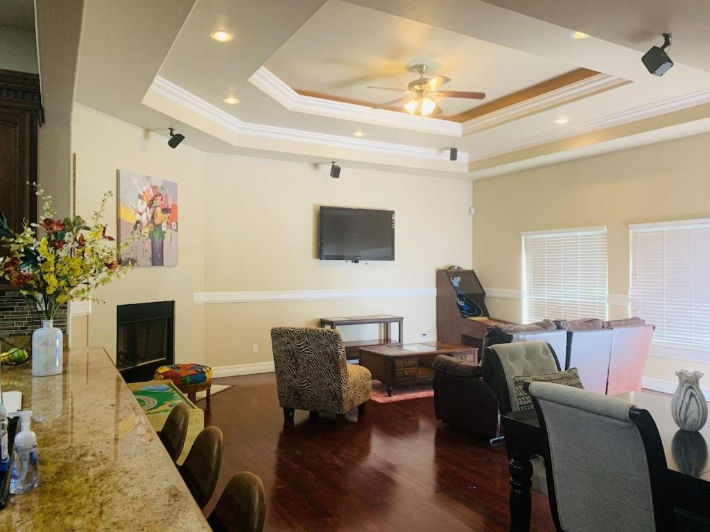 Brownsville Comfort 2 Bedroom 1 Bath , Spacious Kitchen And Outdoor Home Ngoại thất bức ảnh