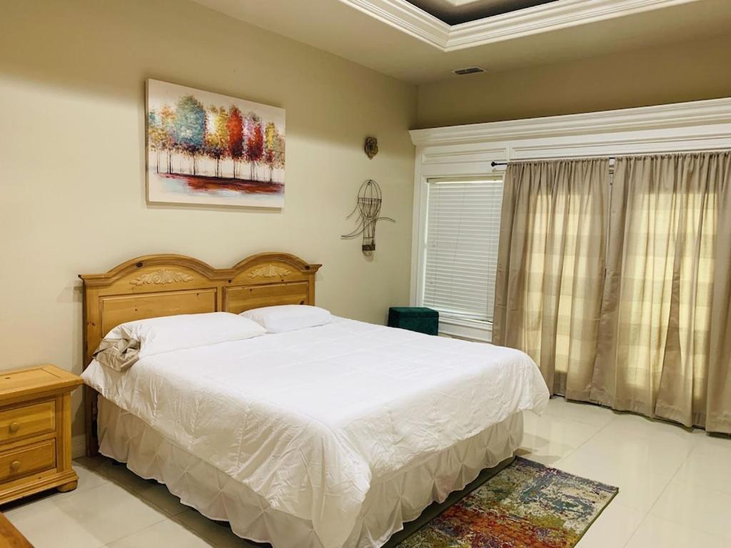 Brownsville Comfort 2 Bedroom 1 Bath , Spacious Kitchen And Outdoor Home Ngoại thất bức ảnh