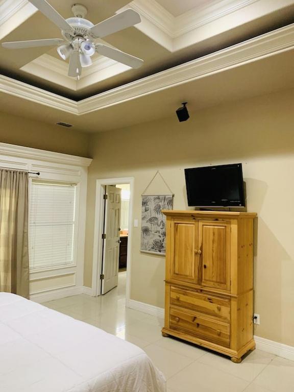 Brownsville Comfort 2 Bedroom 1 Bath , Spacious Kitchen And Outdoor Home Ngoại thất bức ảnh