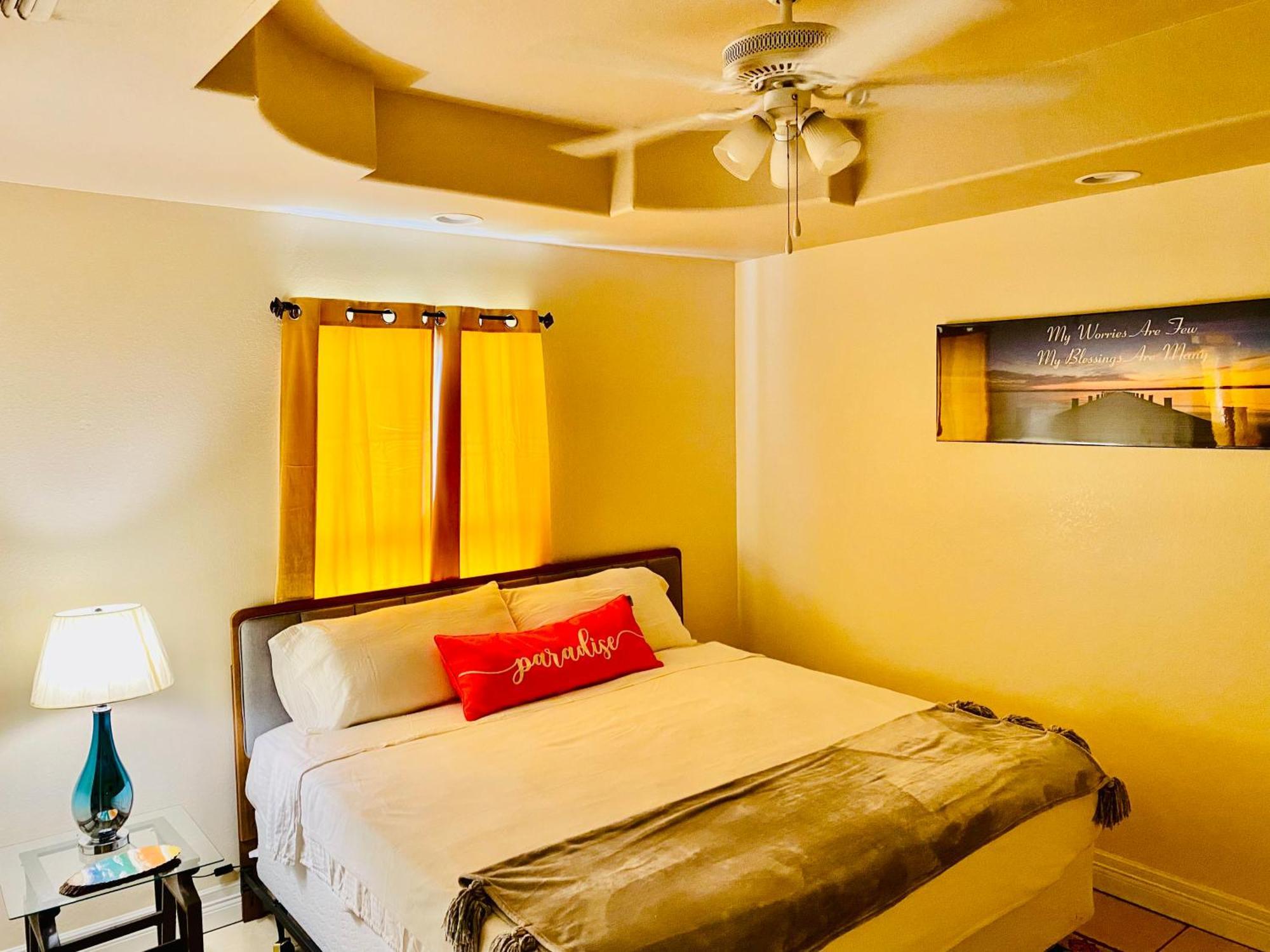 Brownsville Comfort 2 Bedroom 1 Bath , Spacious Kitchen And Outdoor Home Ngoại thất bức ảnh